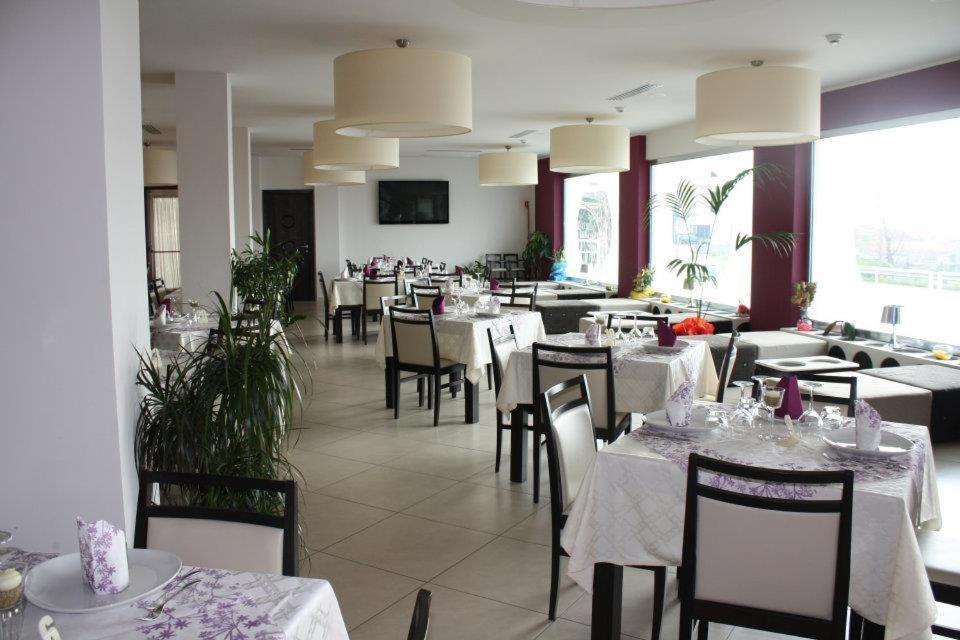 Hotel Cliche San Lucido Zewnętrze zdjęcie