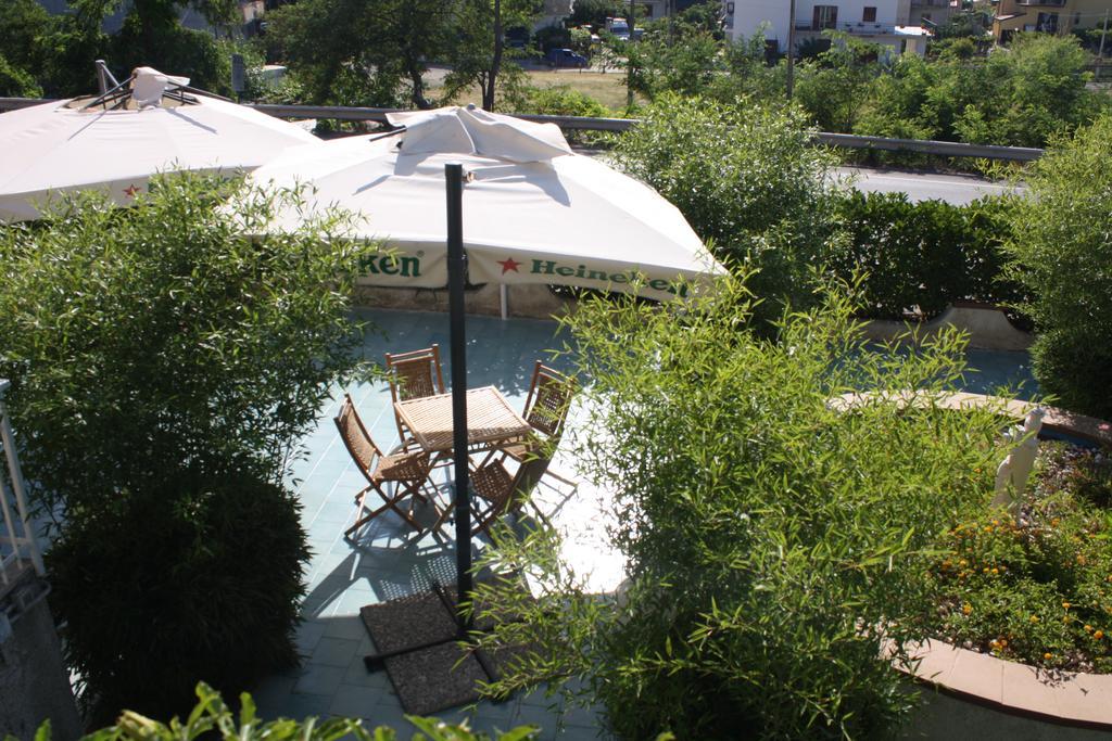 Hotel Cliche San Lucido Zewnętrze zdjęcie