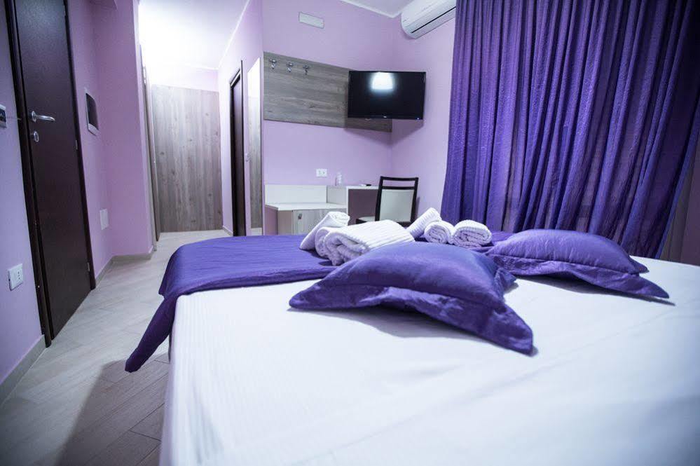Hotel Cliche San Lucido Zewnętrze zdjęcie