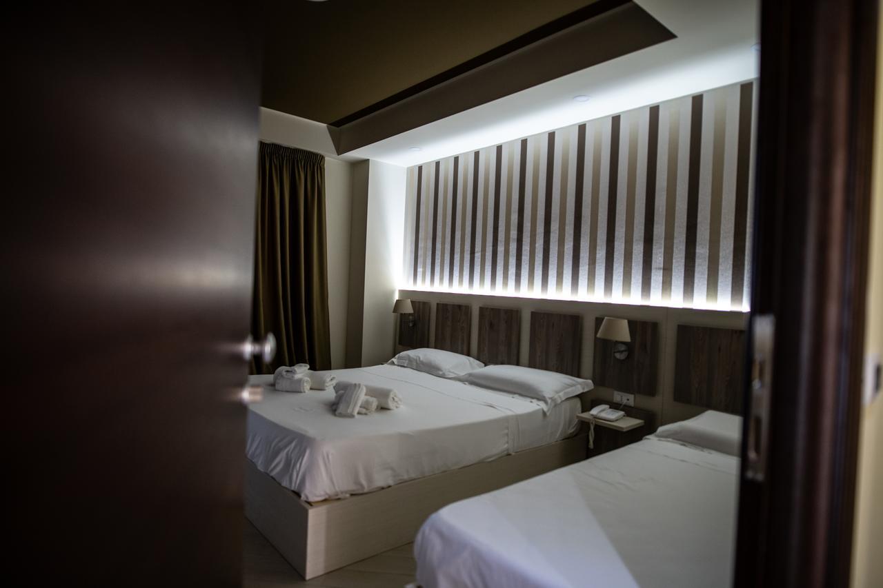 Hotel Cliche San Lucido Zewnętrze zdjęcie